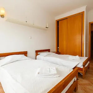  Apartamento C03 - Gale In